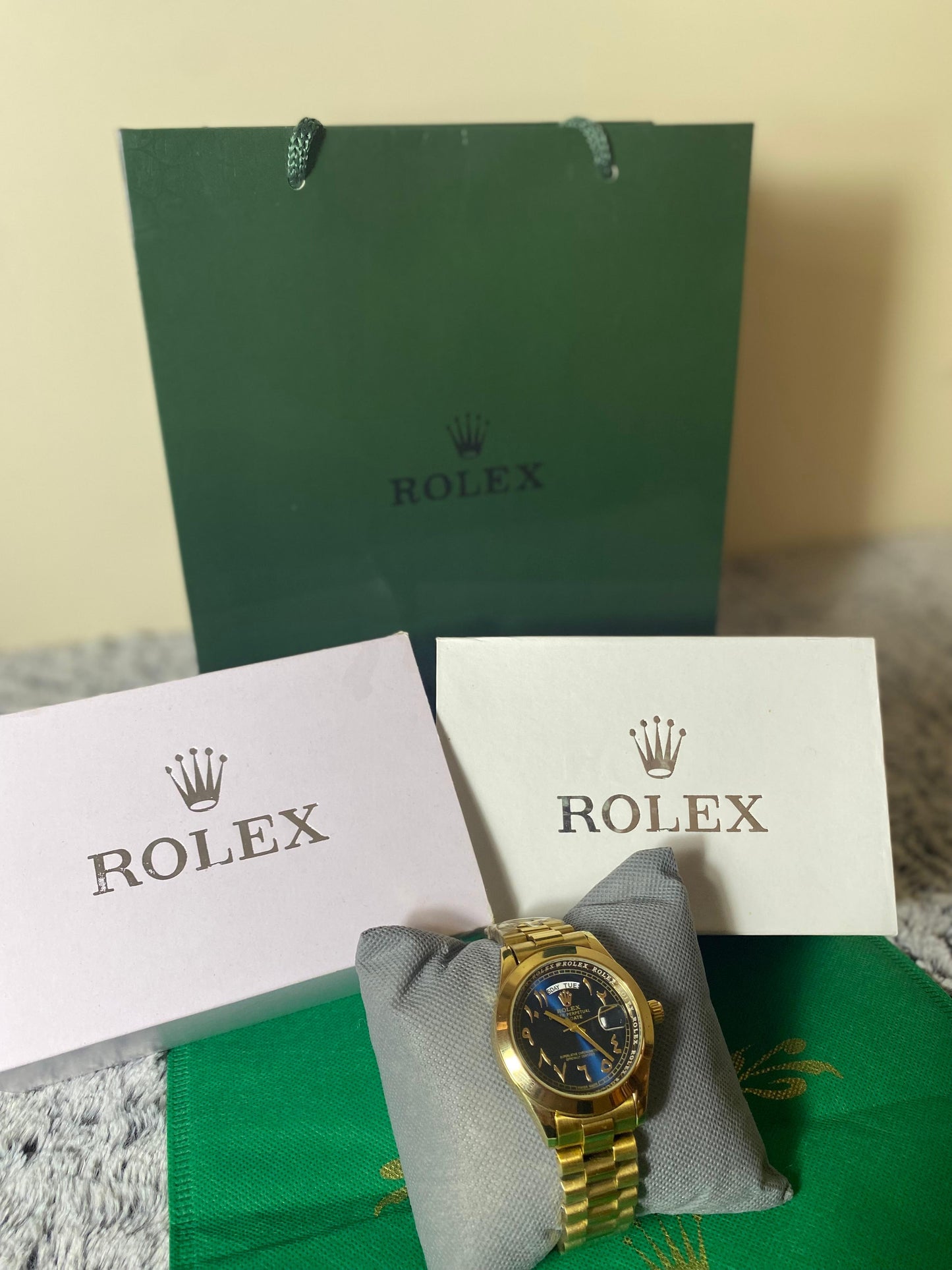 BLACK DIAL ROLEX WITH PLAIN RARE DIAL.