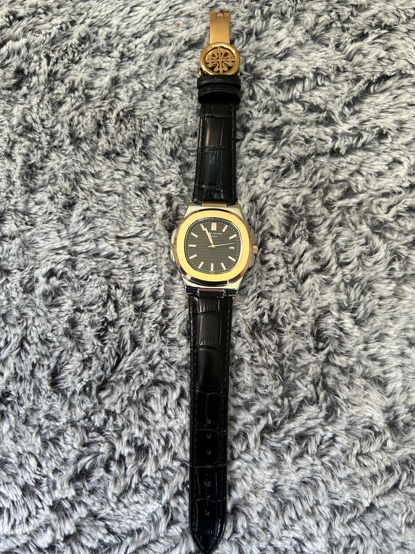 PATEK PHILLIP LEATHER STRAP VERSION ⌚️