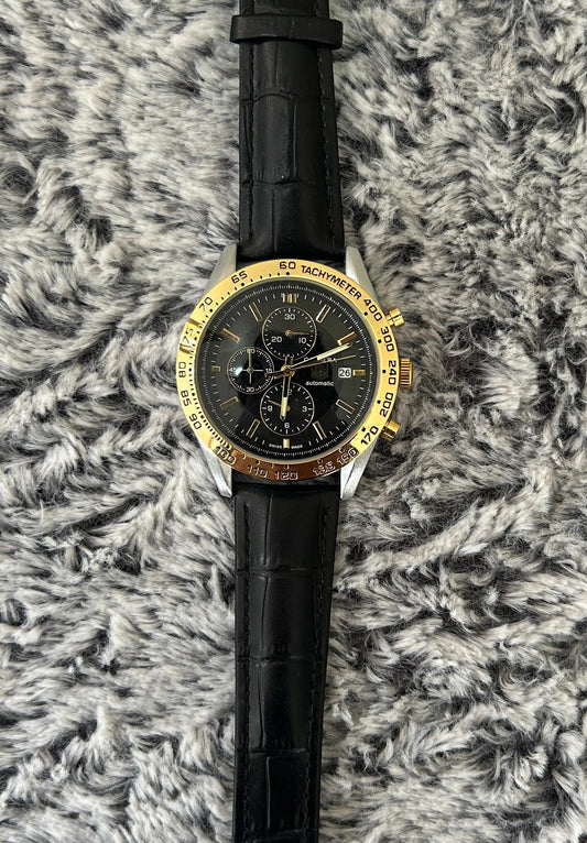 CAREERA AUTOMATIC WATCH⌚️