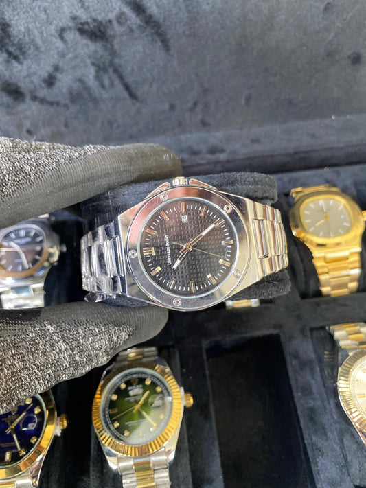 UNIVERSE POINT WATCH⌚️